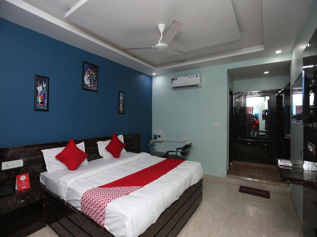 Oyo 26803 Hotel City Inn Faizābād Extérieur photo