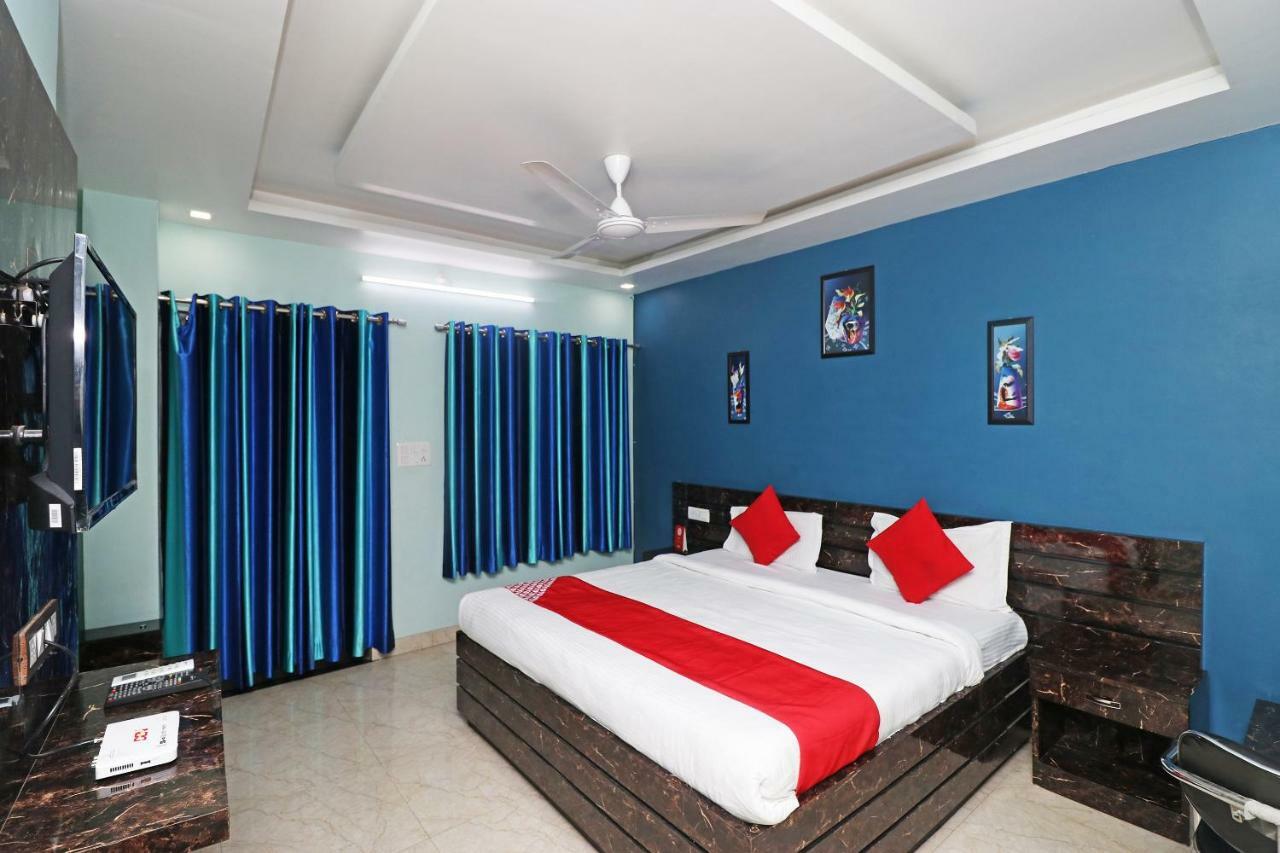 Oyo 26803 Hotel City Inn Faizābād Extérieur photo